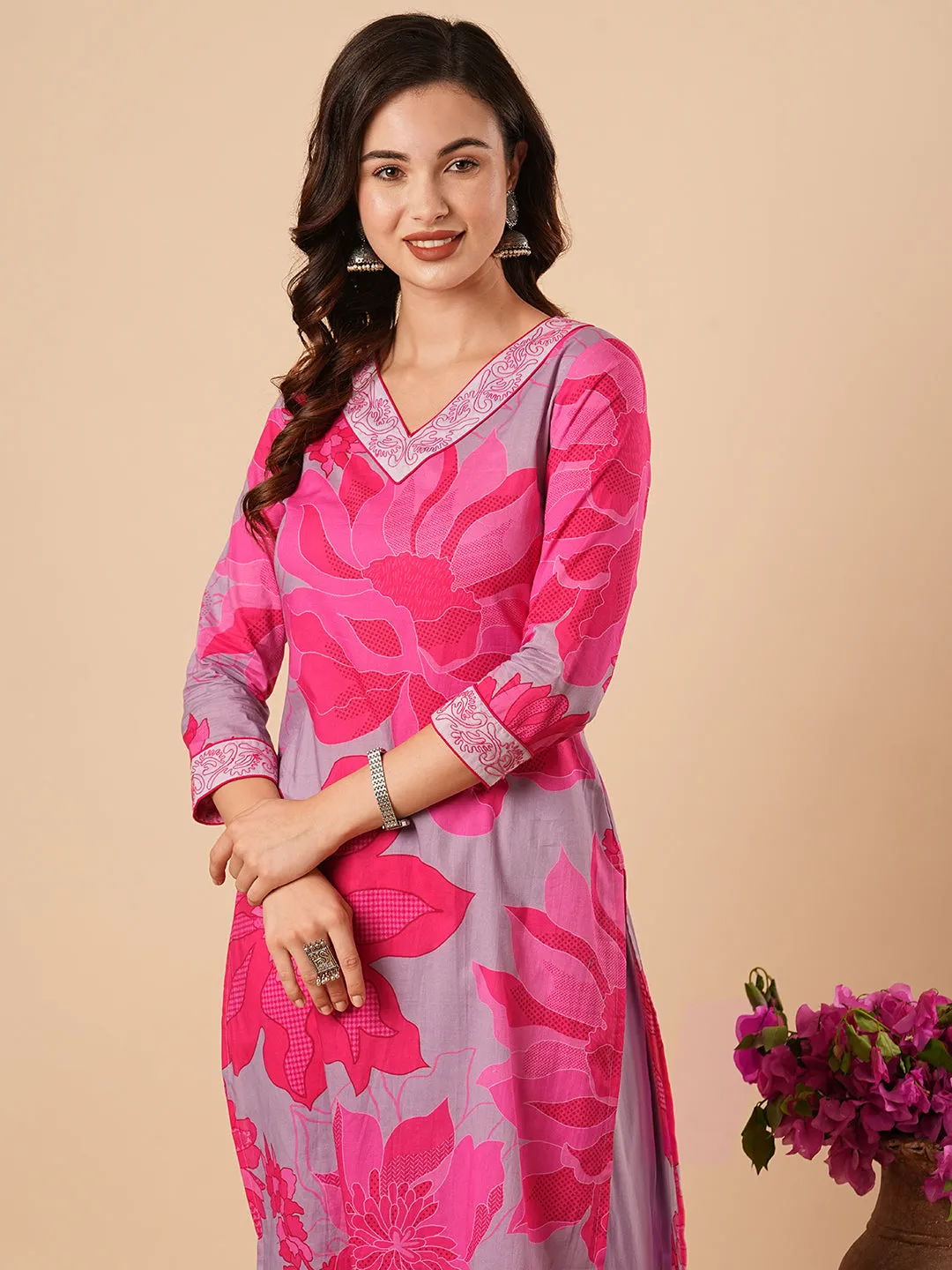 Abstract Floral Printed & Embroidered Straight Fit Kurta - Lavender