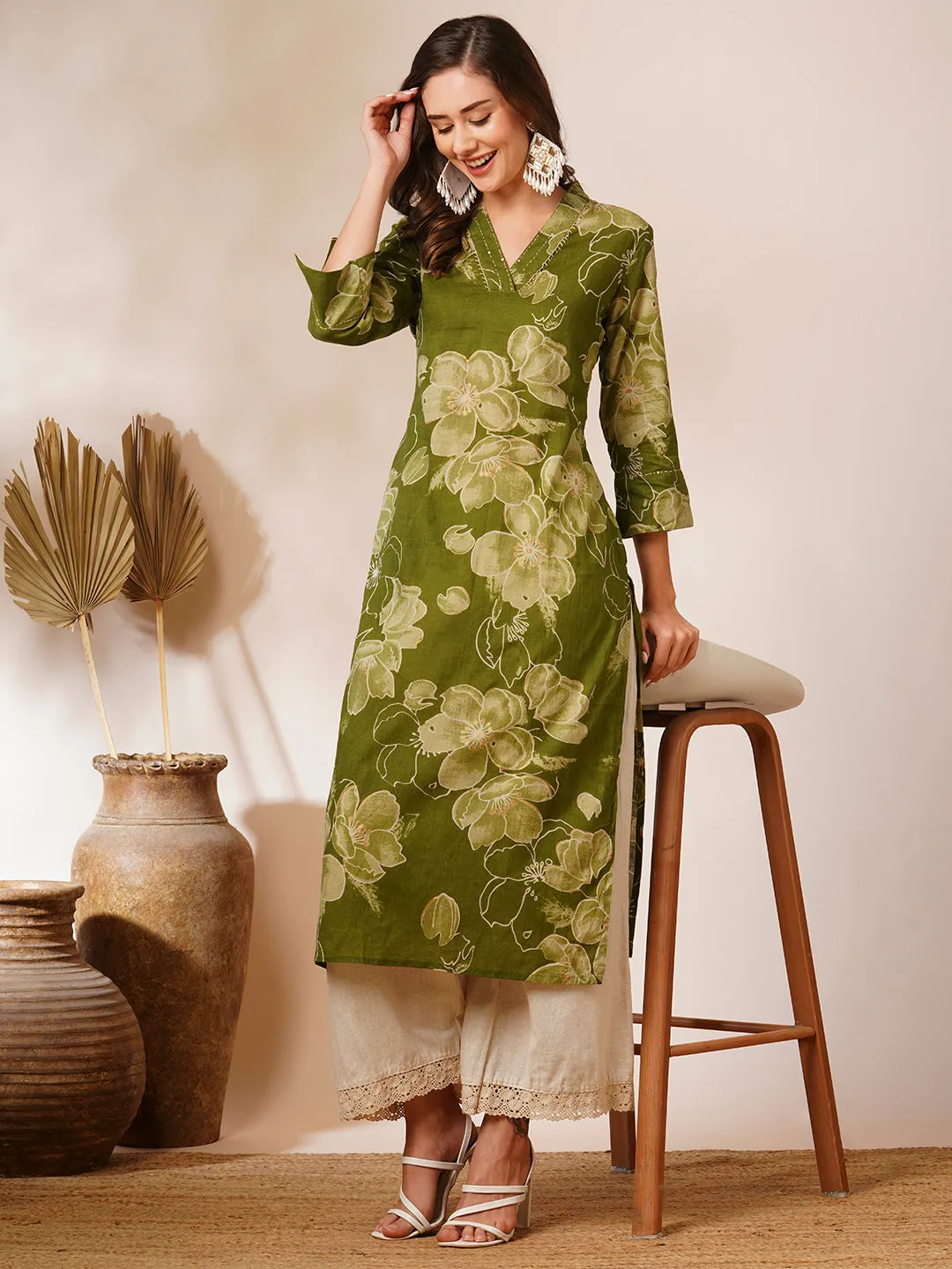 Abstract Floral Printed Embroidered Straight Fit Kurta - Green