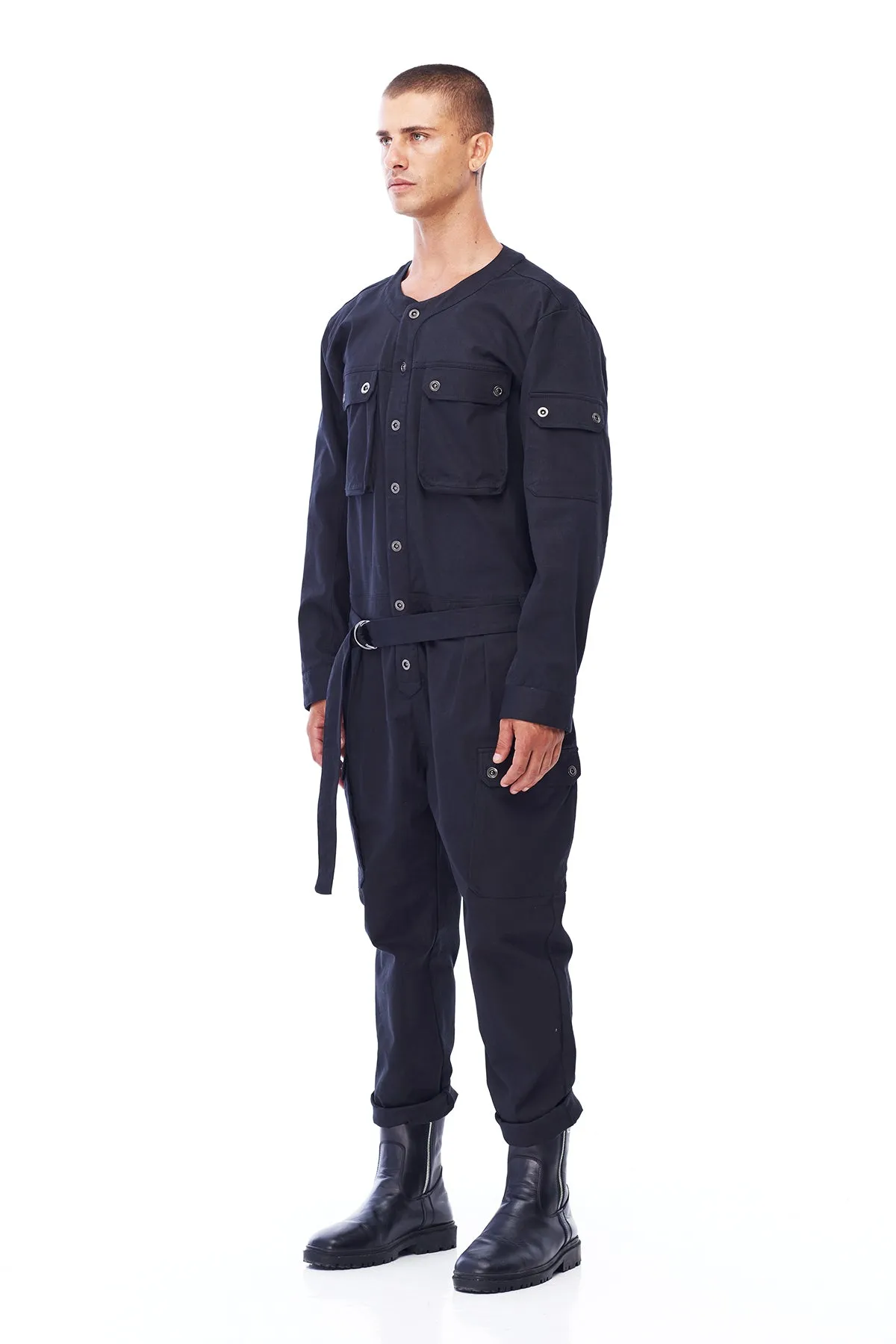 CARGO JUMPSUIT IN BLACK