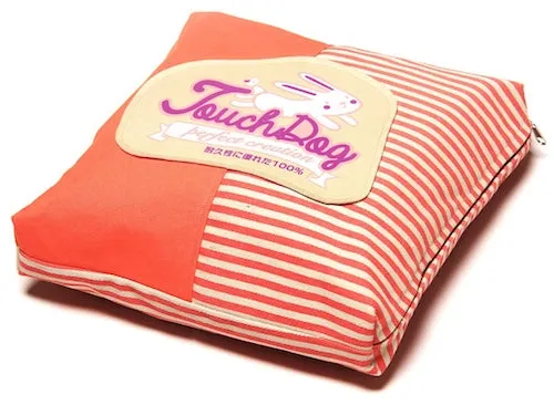 Easy Wash Squared Fashion Dog Bed - Stylish Comfort for Your Furry Friend