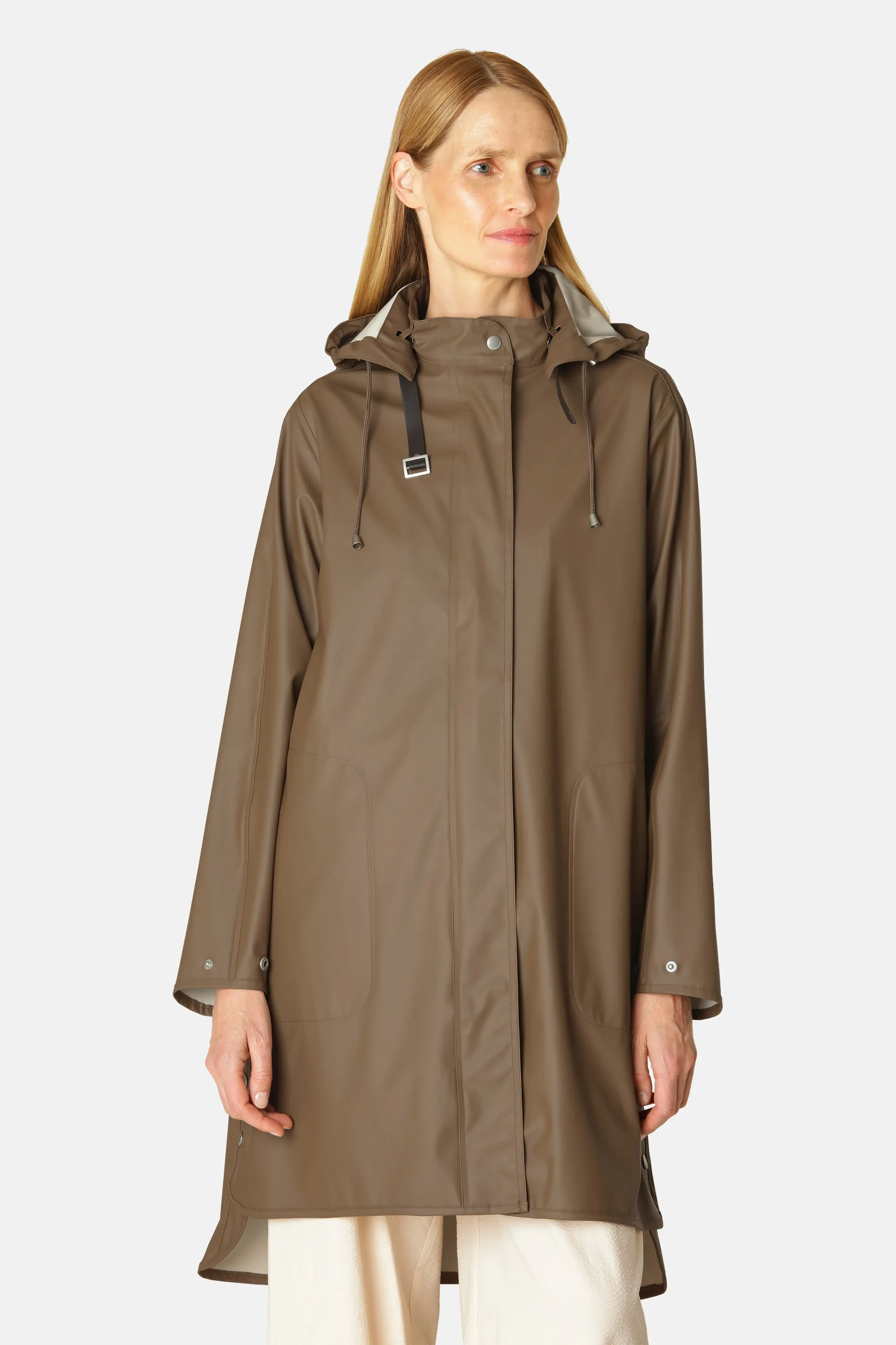 Raincoat - Cub Brown